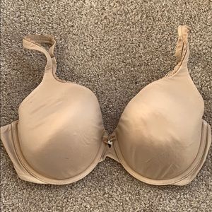 Victoria’s Secret Nude Bra